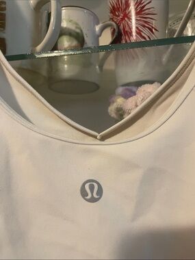 lululemon athletica Simple White V-Neck Long Sleeve Top 000891